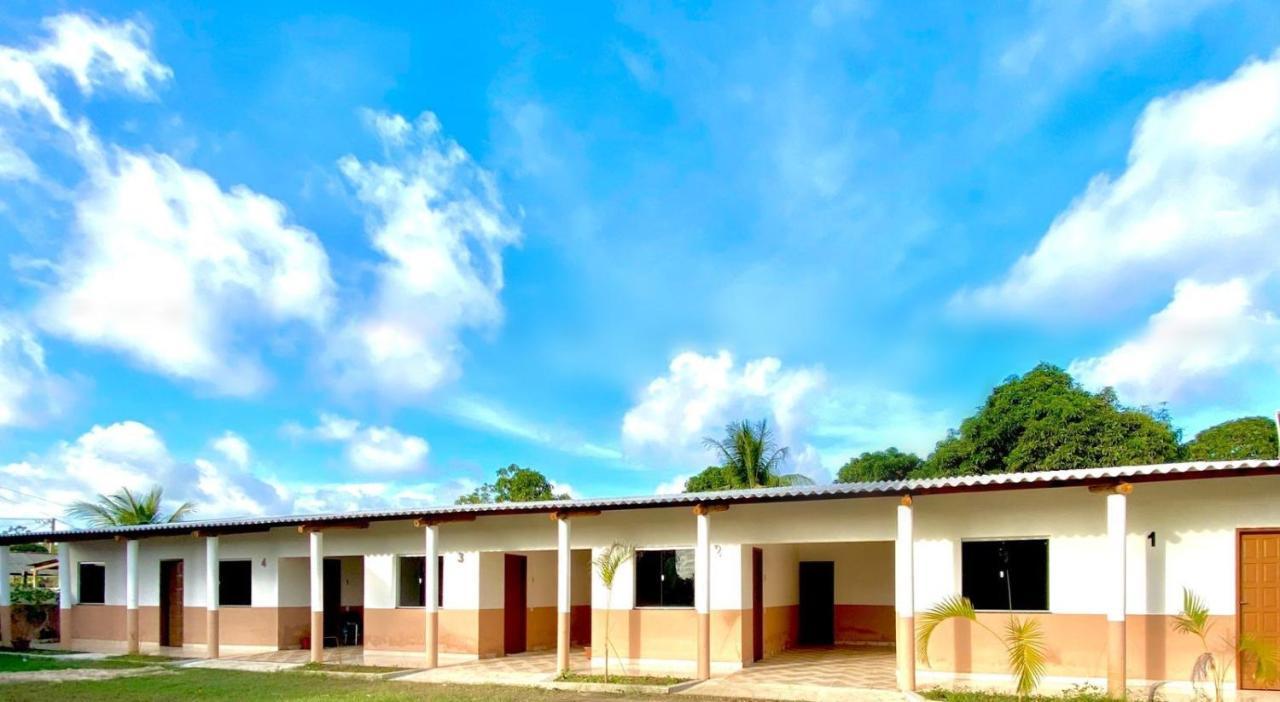 Pousada Oliveiras Caravelas Buitenkant foto